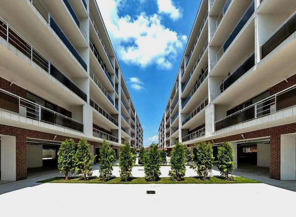 Cozy Park Residences 5 Бухарест Экстерьер фото